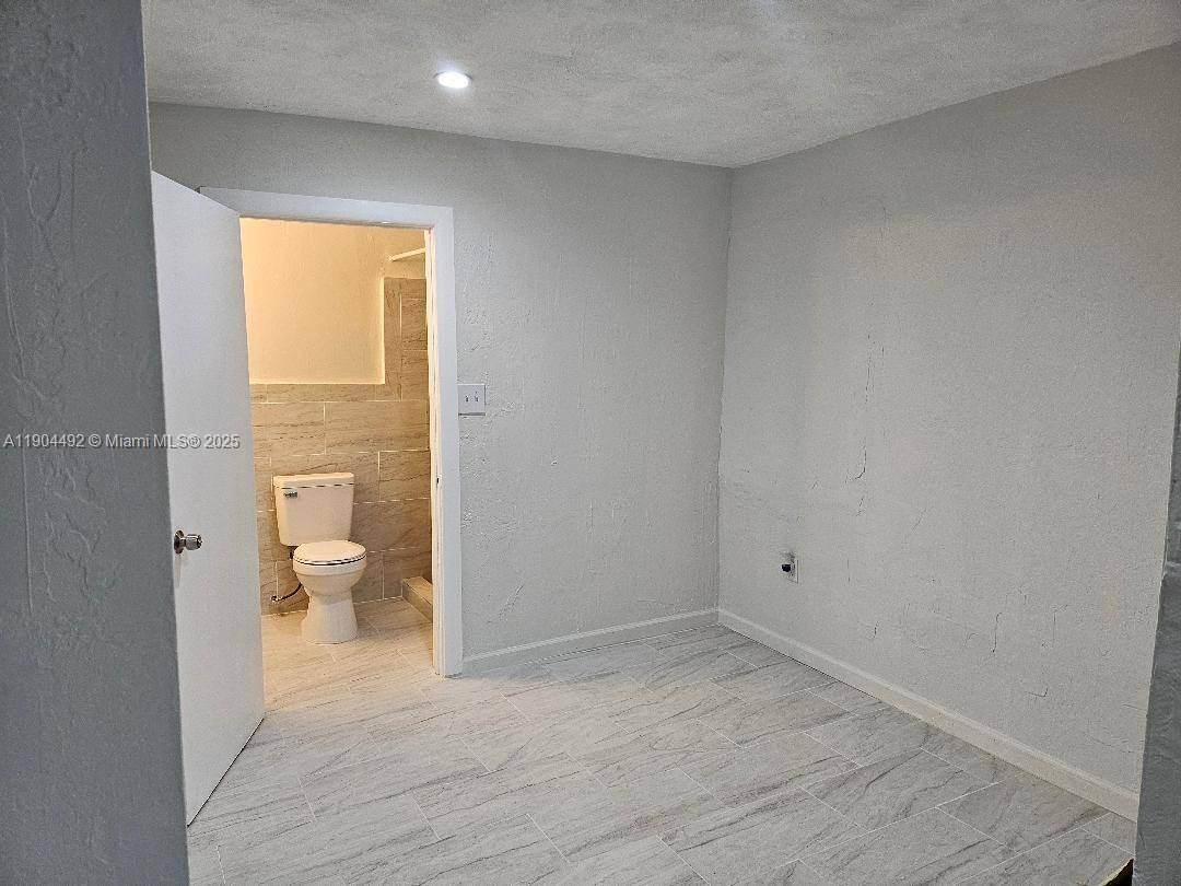 Apartment for rent at 528 NW 10th St #528A, Homestead, FL 33034