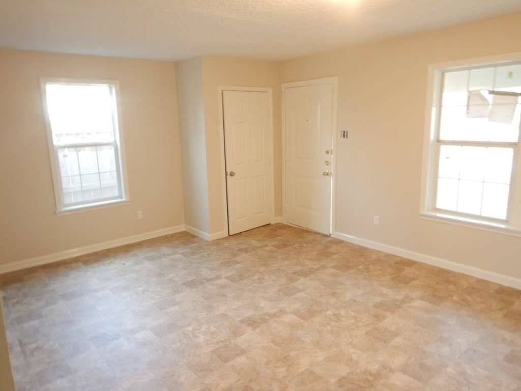 Apartment for rent at 4218 Buck St, Houston, TX 77020