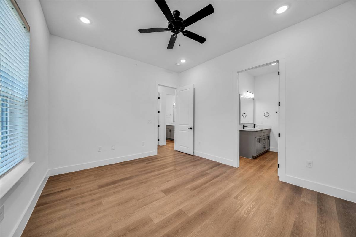 Apartment for rent at 1601-205 Mustang Dr, Marble Falls, TX 78654