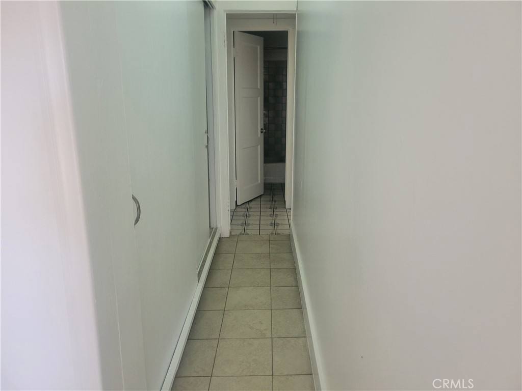 Apartment for rent at 2047 Cambridge St #2047A, Los Angeles, CA 90006