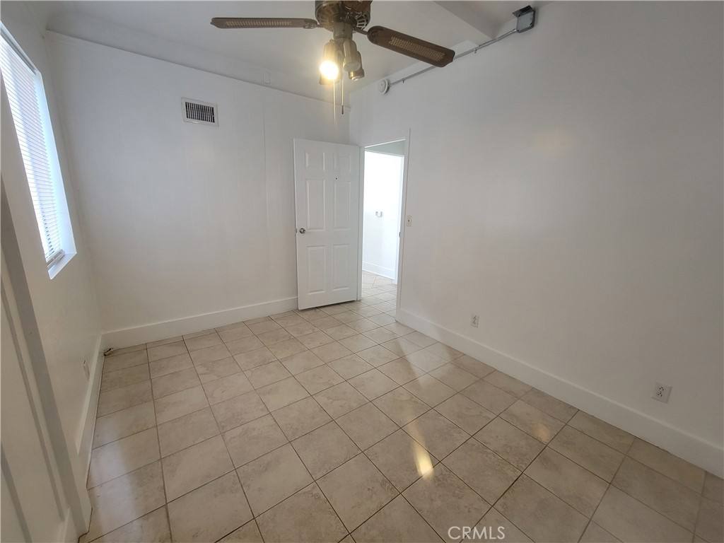 Apartment for rent at 2047 Cambridge St #2047A, Los Angeles, CA 90006