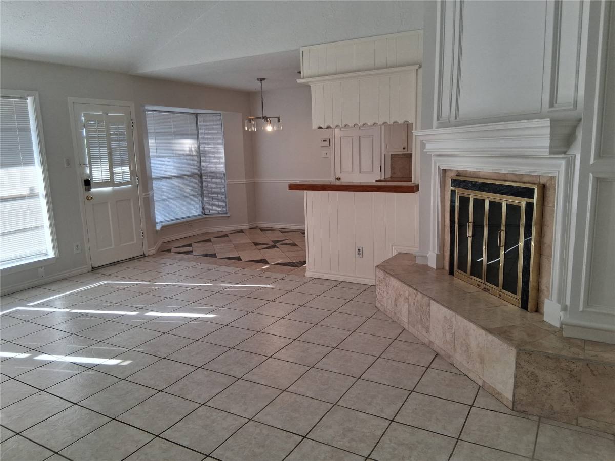 Apartment for rent at 7515 Brush Wood Dr, Houston, TX 77088