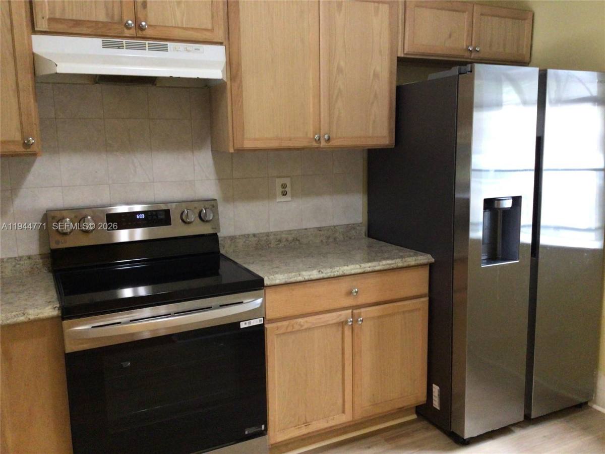 Townhouse for rent at 4722 NW 82nd Ave #1704, Fort Lauderdale, FL 33351