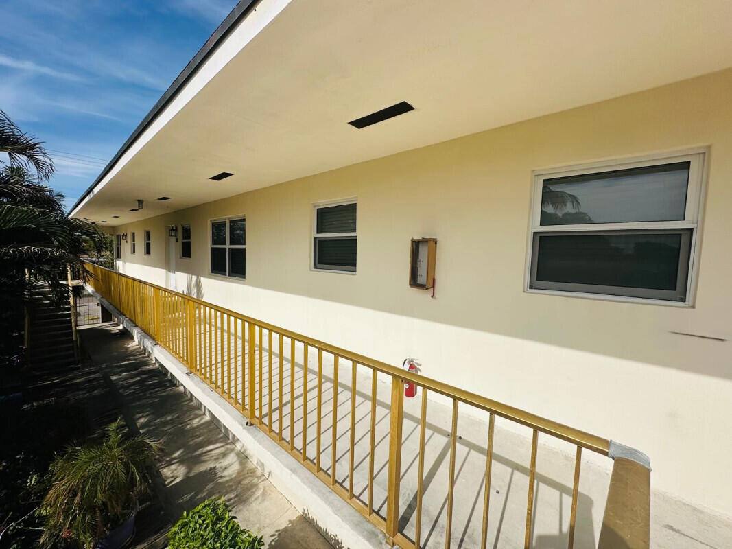 Apartment for rent at 1609 S Federal Highway 1609-201, Lake Worth Beach, FL 33460
