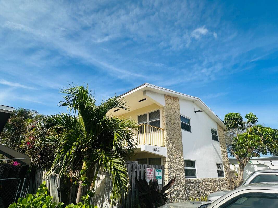 Apartment for rent at 1609 S Federal Highway 1609-201, Lake Worth Beach, FL 33460