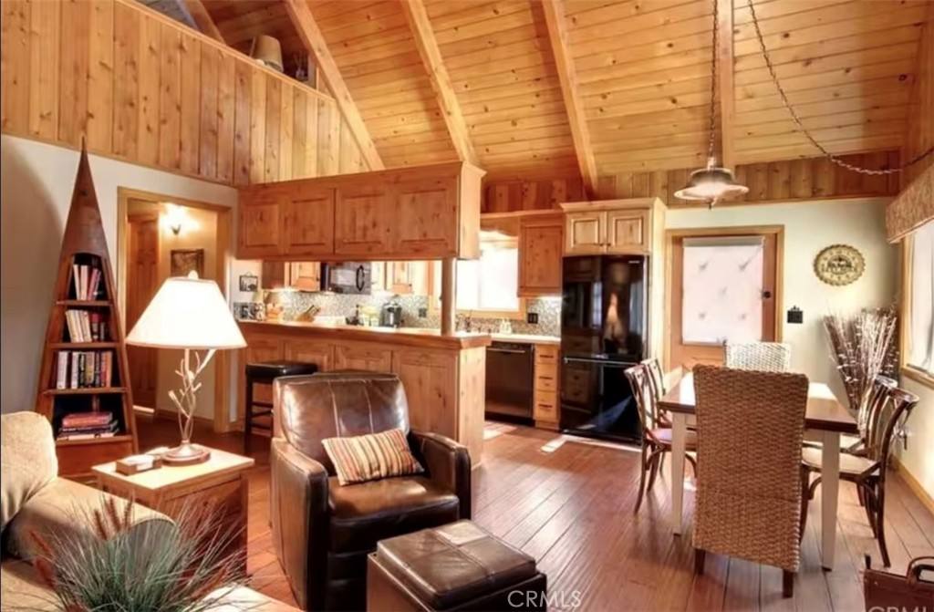 Apartment for rent at 653 Temple Lane #653, Big Bear Lake, CA 92315