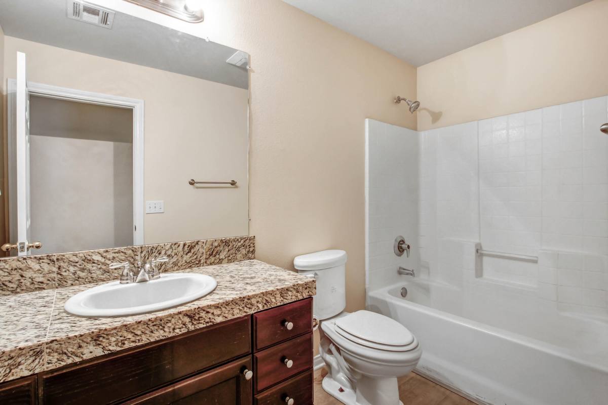 Apartment for rent at 68695 Vista Chino, Cathedral City, CA 92234