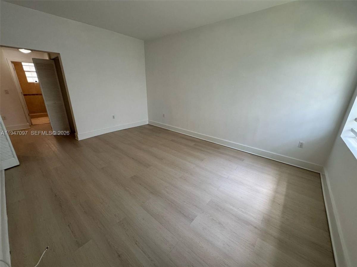 Apartment for rent at 1000 Meridian Ave #17, Miami Beach, FL 33139