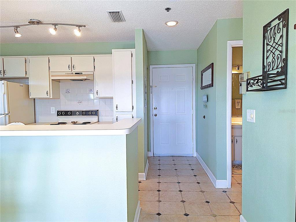 Apartment for rent at 5727 Biscayne Court #302, New Port Richey, FL 34652