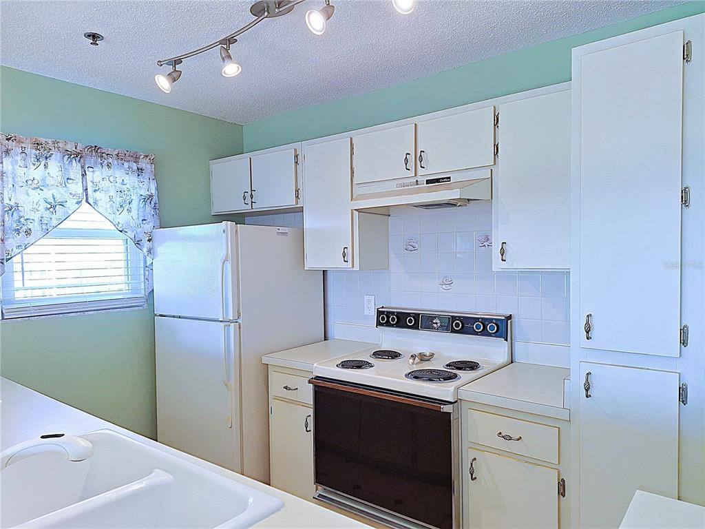 Apartment for rent at 5727 Biscayne Court #302, New Port Richey, FL 34652