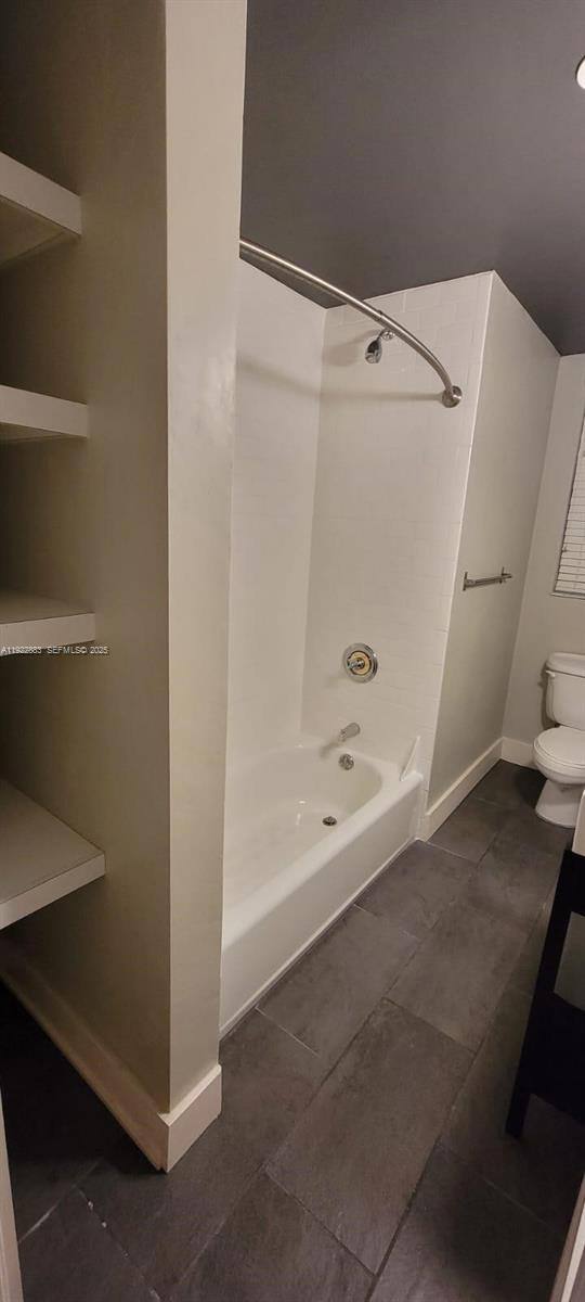 Apartment for rent at 119 Cibao Court #119-3, Miami, FL 33134