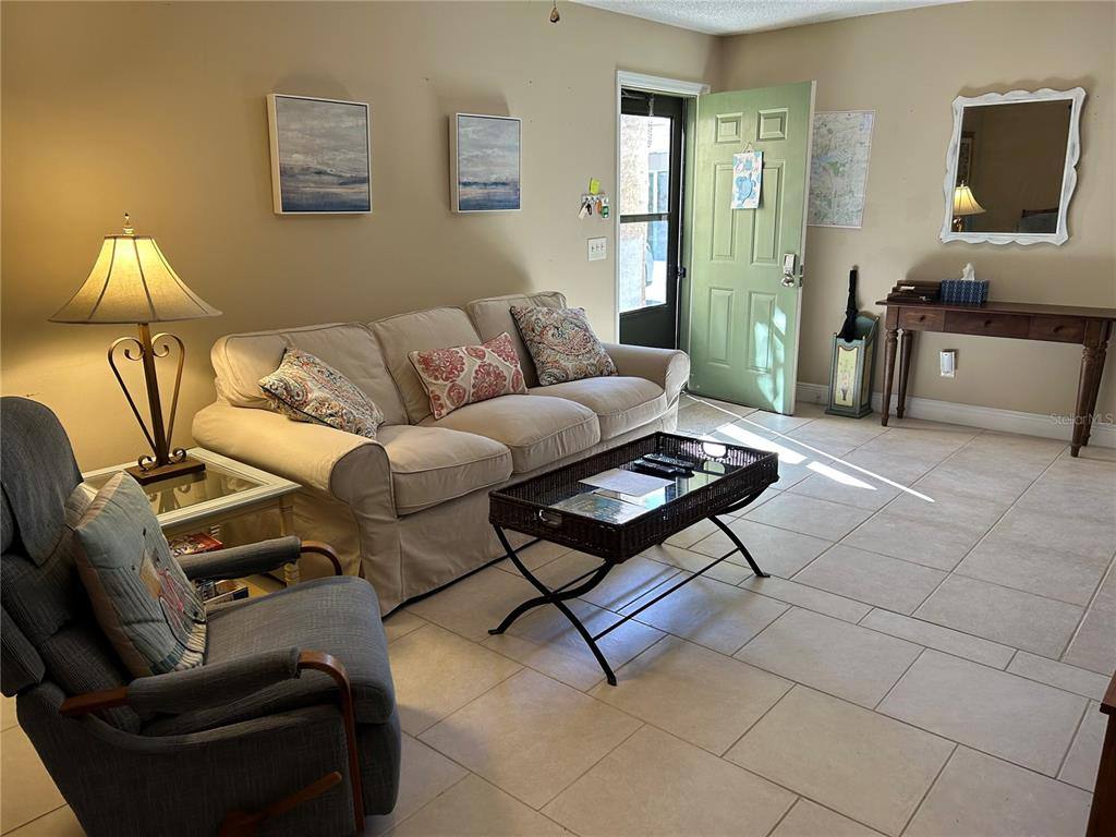 Condo for rent at 6102 7th Ave W, Bradenton, FL 34209
