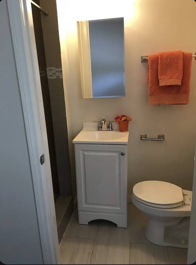 Apartment for rent at 14718 W Magnolia Blvd #7, Sherman Oaks, CA 91403