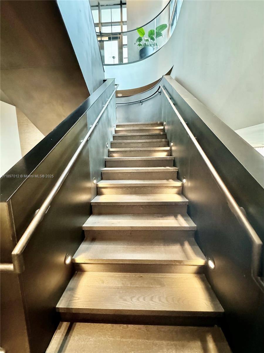 Apartment for rent at 159 NE 6th St #4314, Miami, FL 33132