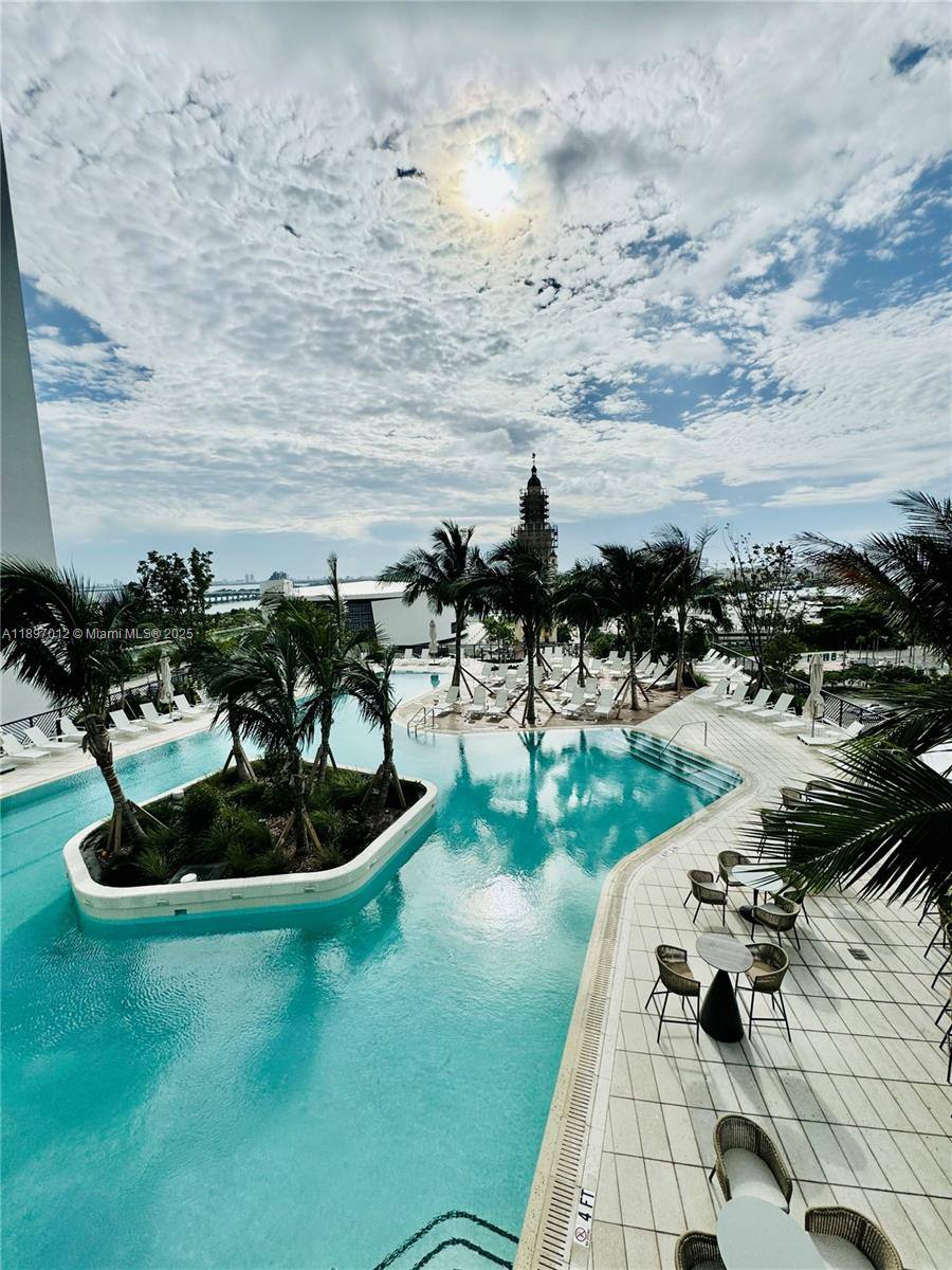 Apartment for rent at 159 NE 6th St #4314, Miami, FL 33132