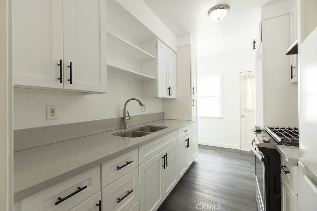 Apartment for rent at 4045 Irving Place #4045A, Culver City, CA 90232