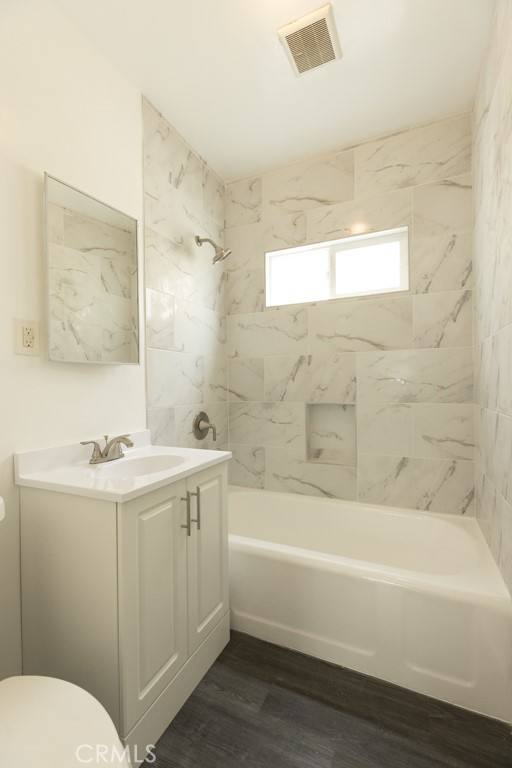 Apartment for rent at 4045 Irving Place #4045A, Culver City, CA 90232