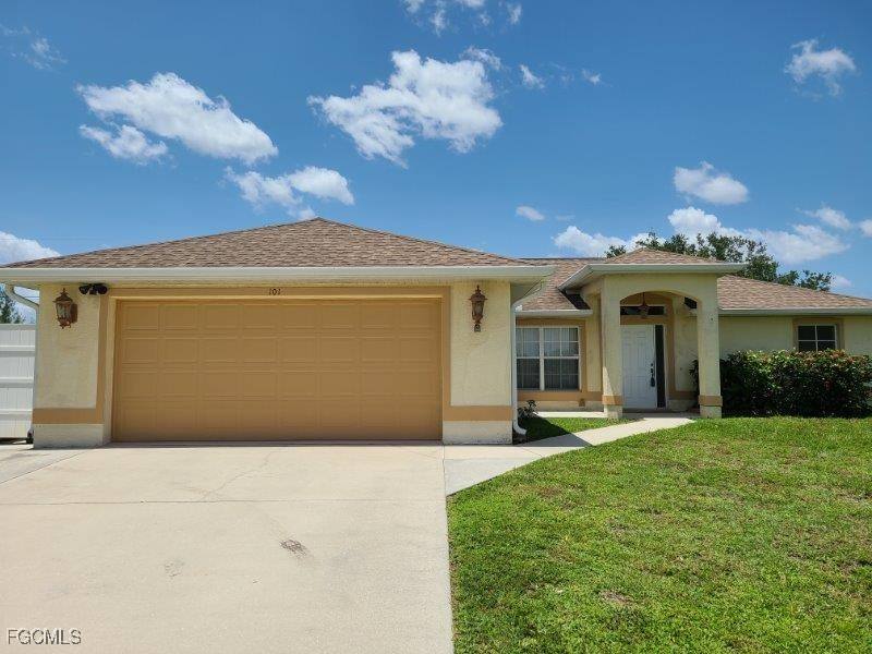 Apartment for rent at 101 NW 13th St #101, Cape Coral, FL 33993
