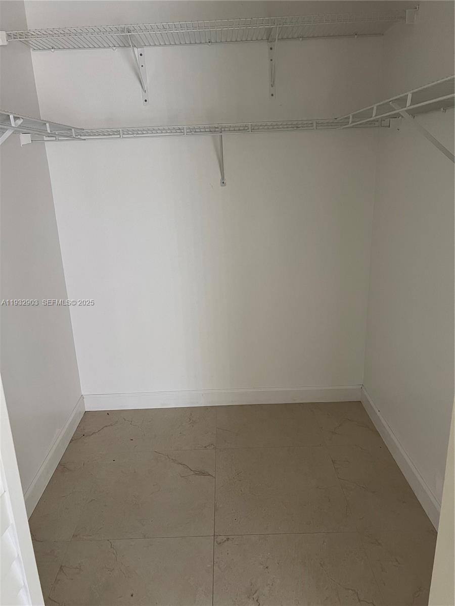 Apartment for rent at 330 NW 114th Ave #7105, Miami, FL 33172