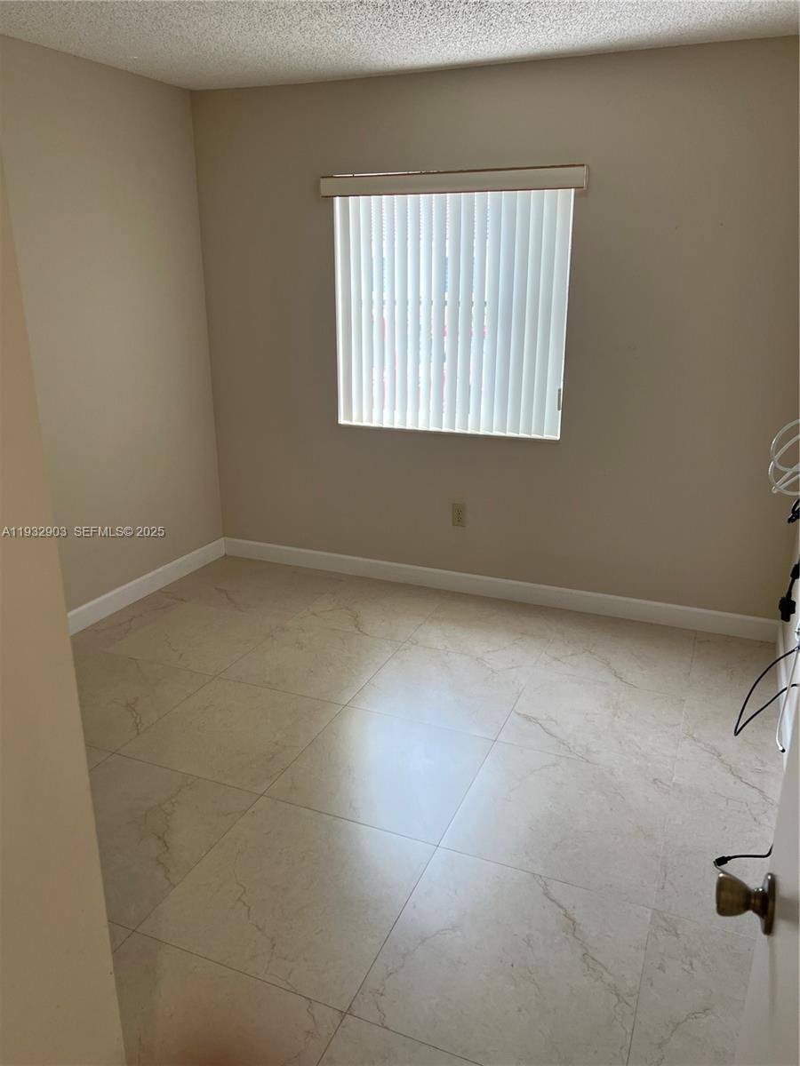 Apartment for rent at 330 NW 114th Ave #7105, Miami, FL 33172
