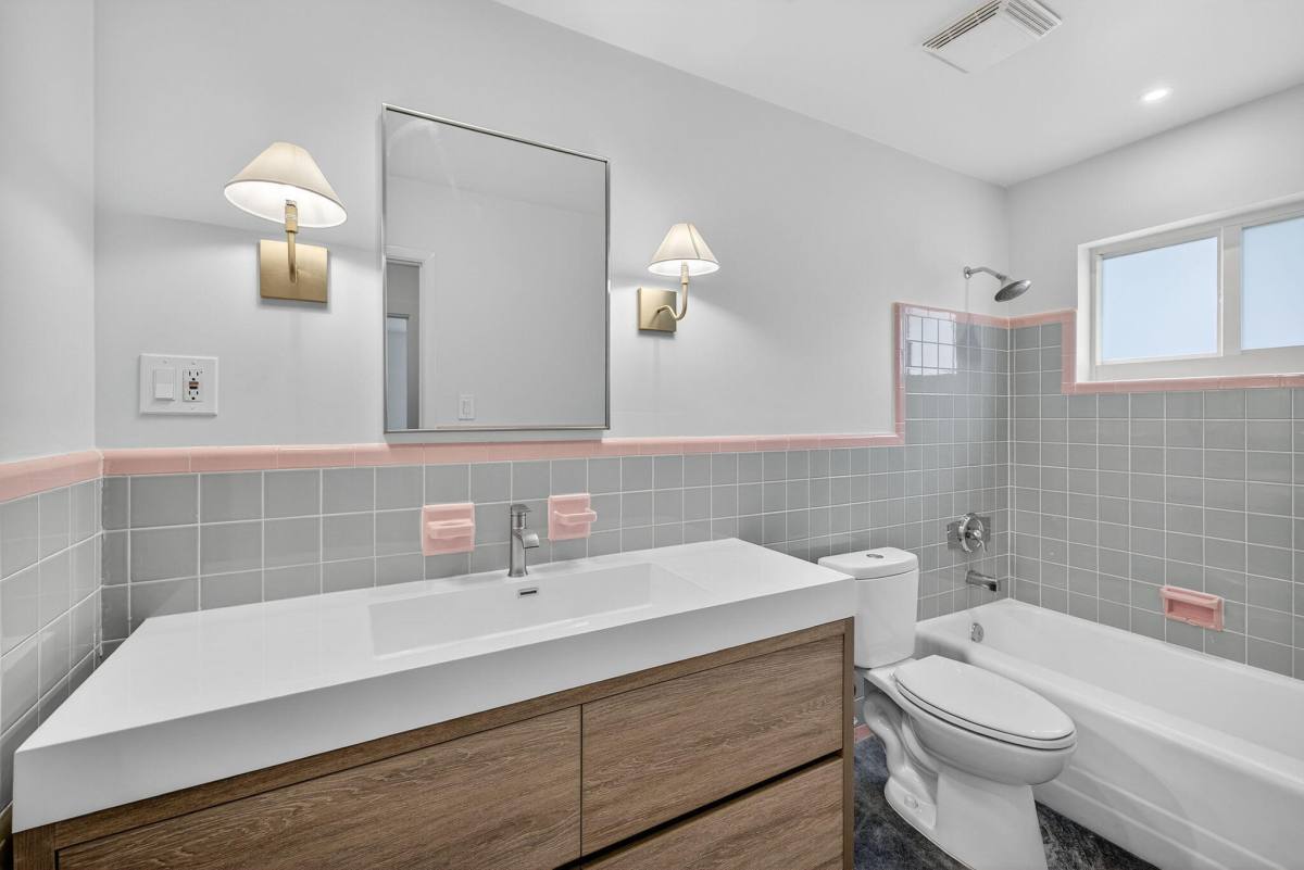 Apartment for rent at 4442 Sea Grape Dr #44421NORTH, Fort Lauderdale, FL 33308