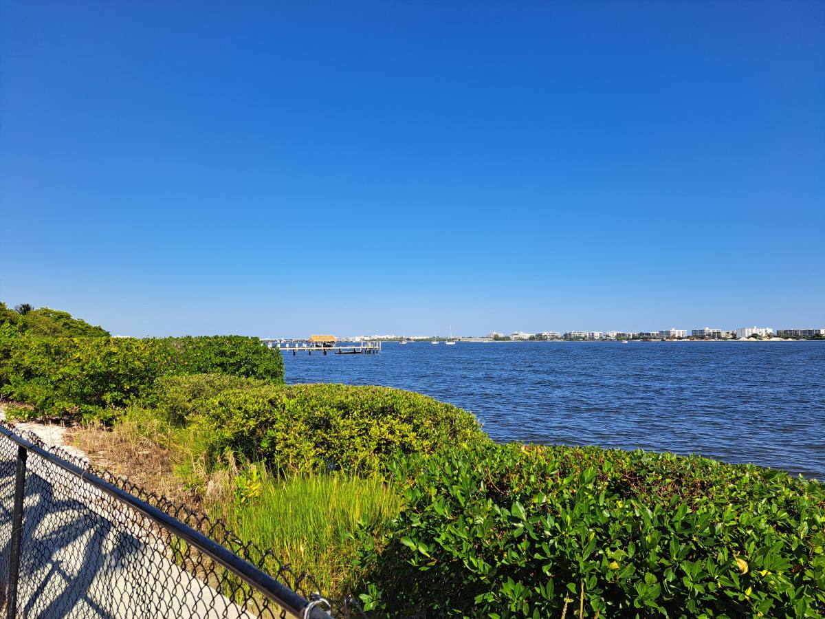 Condo for rent at 1502 S Lakeside Dr #208, Lake Worth Beach, FL 33460