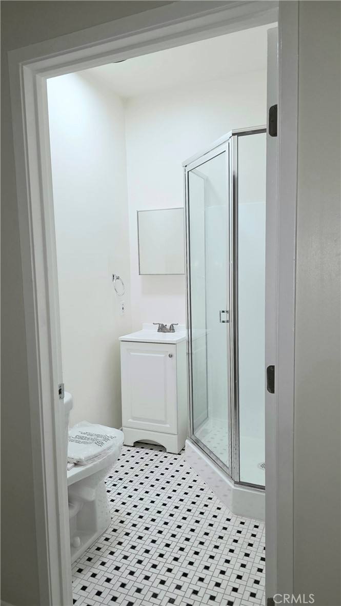 Apartment for rent at 3408 W Sunset #106, Los Angeles, CA 90026