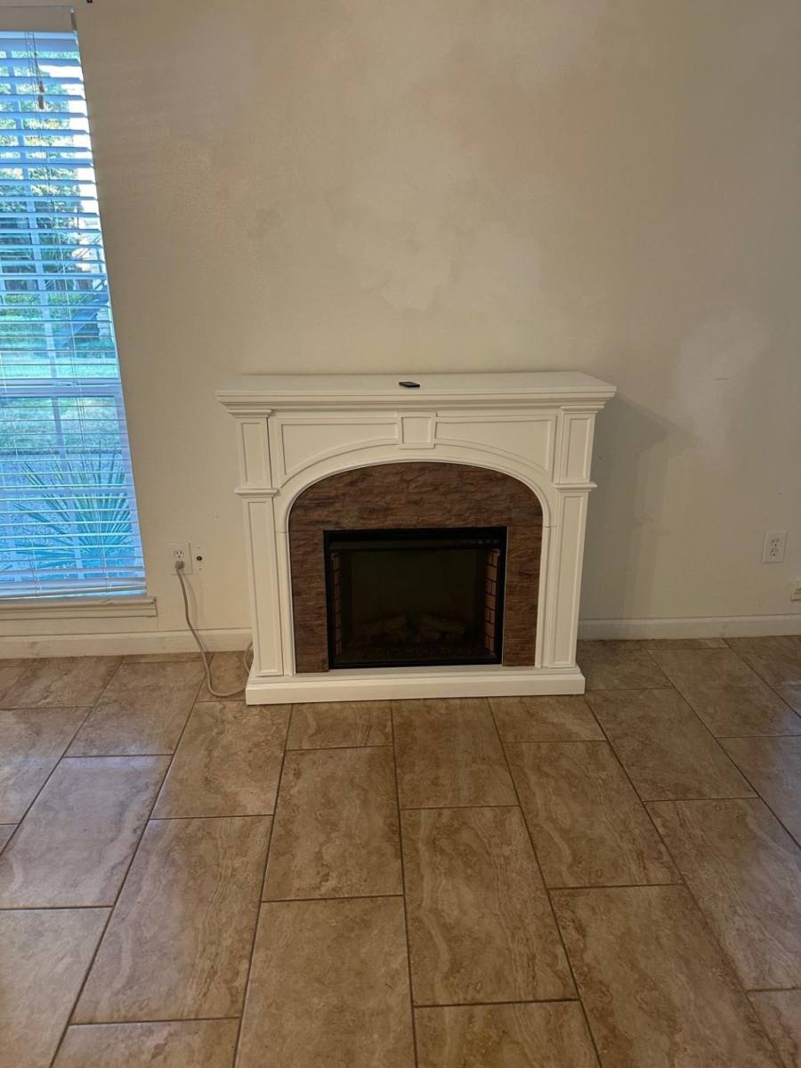 Apartment for rent at 6410 Del Monte Dr #114, Houston, TX 77057