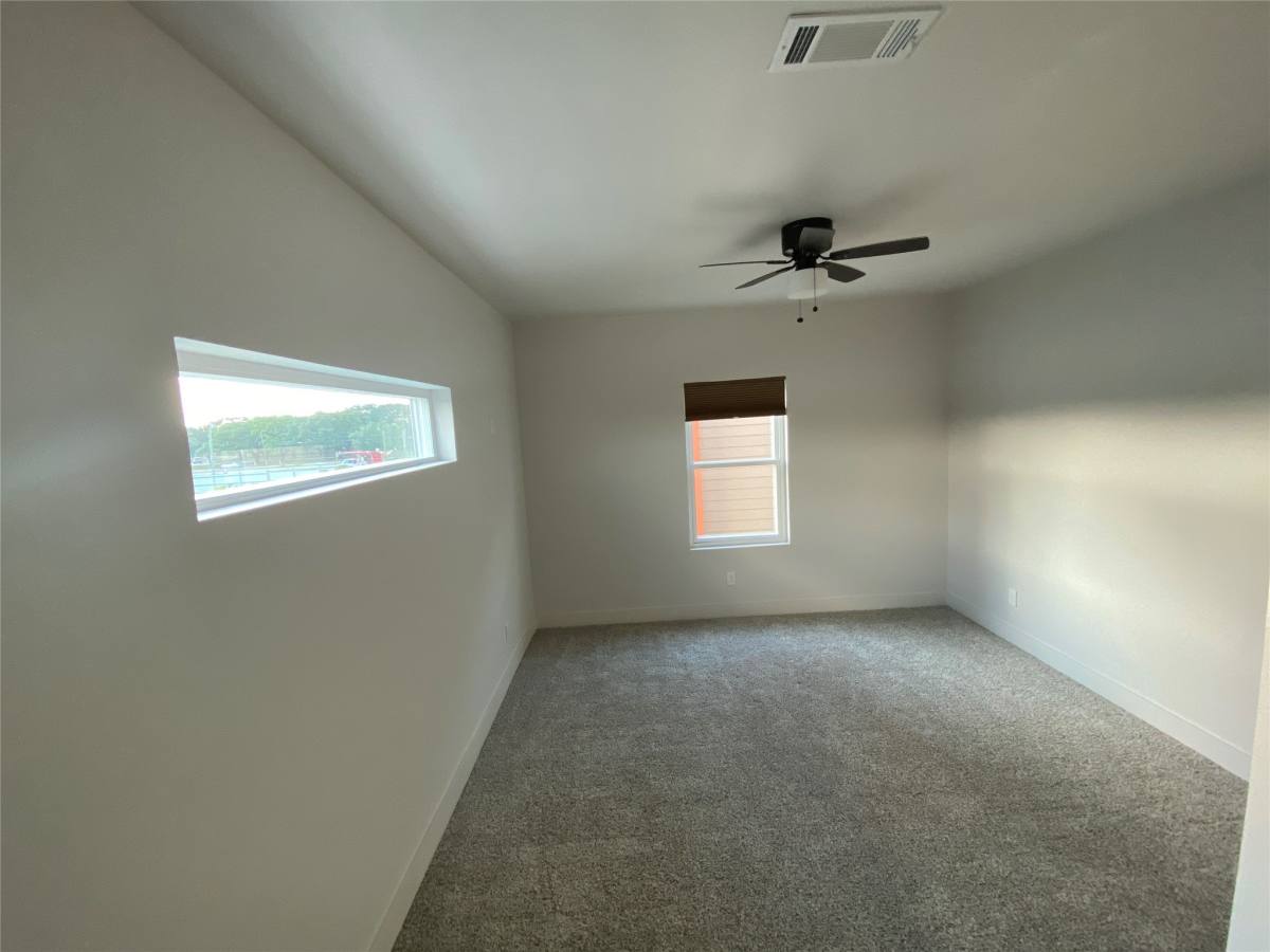 Apartment for rent at 9737 Fabiola Dr, Houston, TX 77075