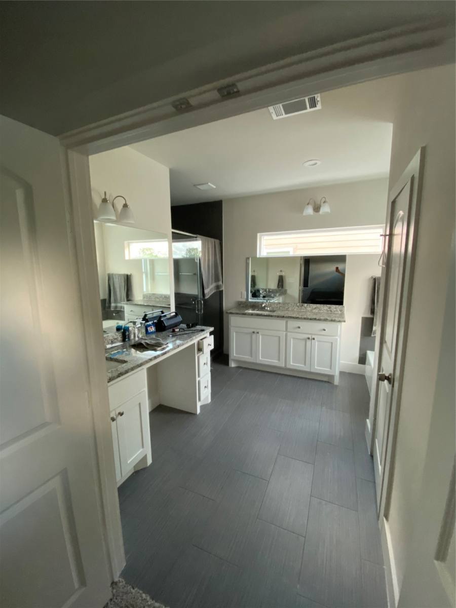 Apartment for rent at 9737 Fabiola Dr, Houston, TX 77075