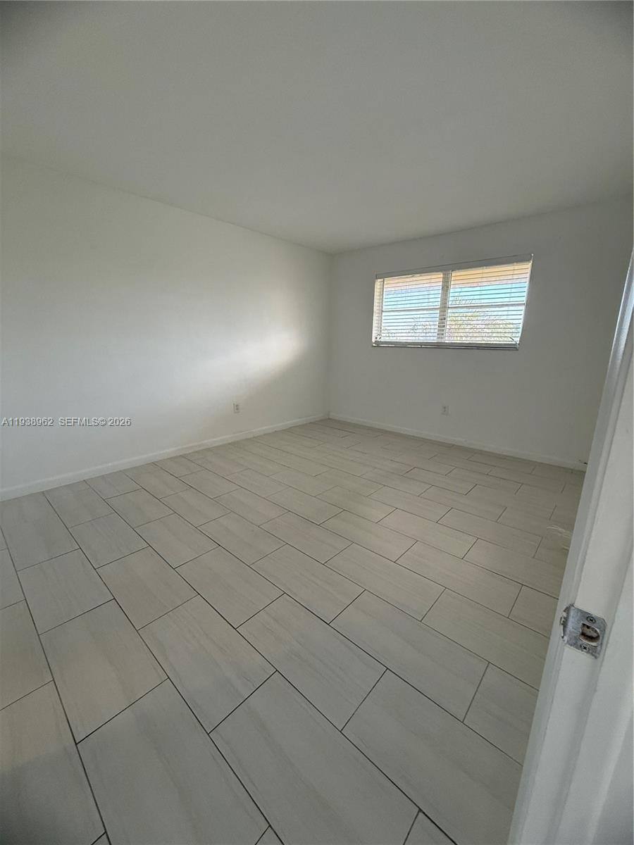 Apartment for rent at 2880 NE 203rd St #26, Miami, FL 33180