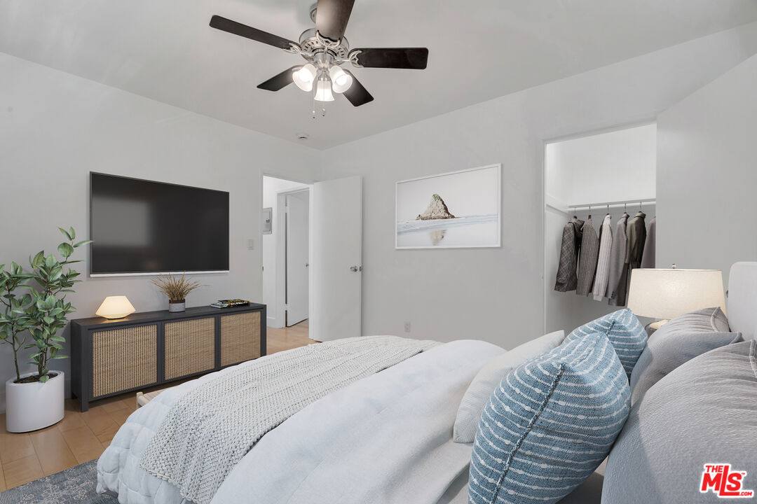 Apartment for rent at 119 Paloma Ave #119M, Venice, CA 90291