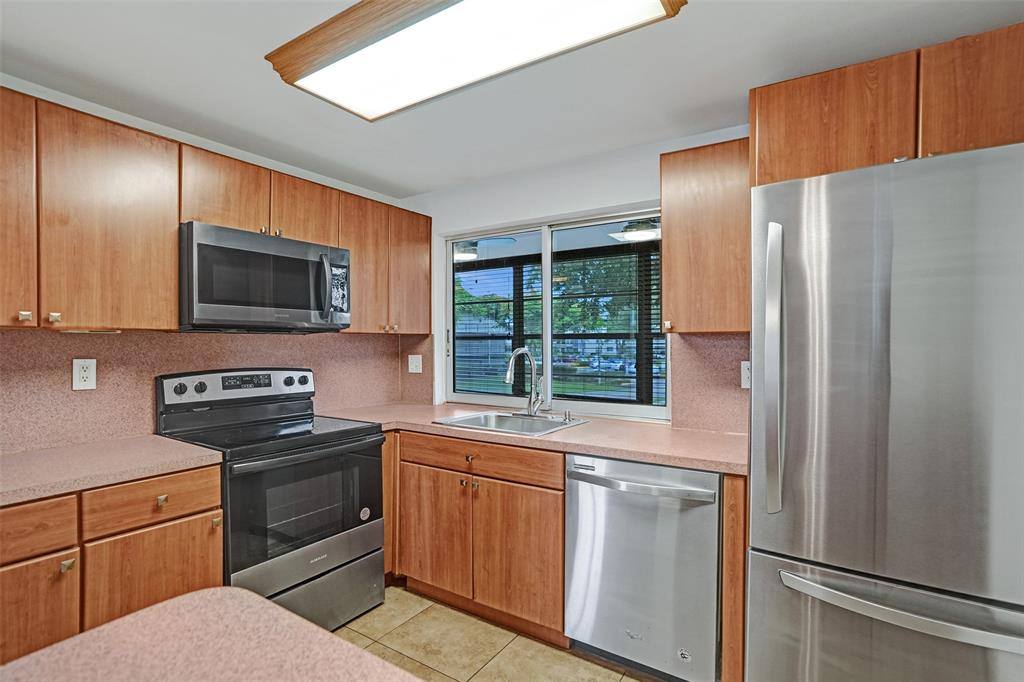 Condo for rent at 9351 Lime Bay Blvd #201, Fort Lauderdale, FL 33321