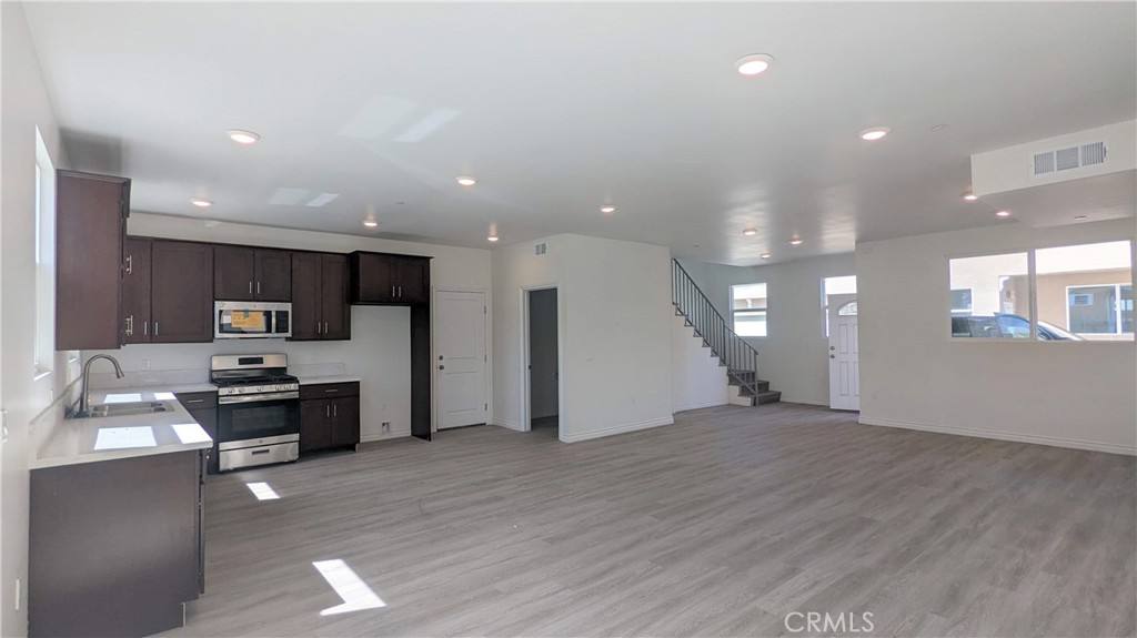 Apartment for rent at 15115 Logos Court, North Hills, CA 91343