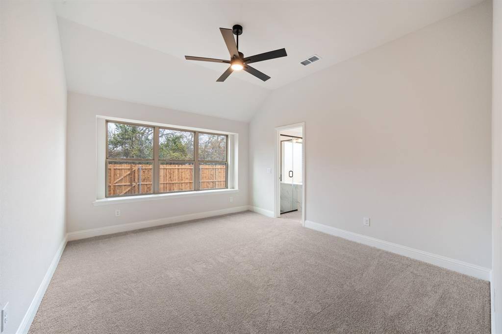 Apartment for rent at 618 Kyle Dr #618, Tioga, TX 76271