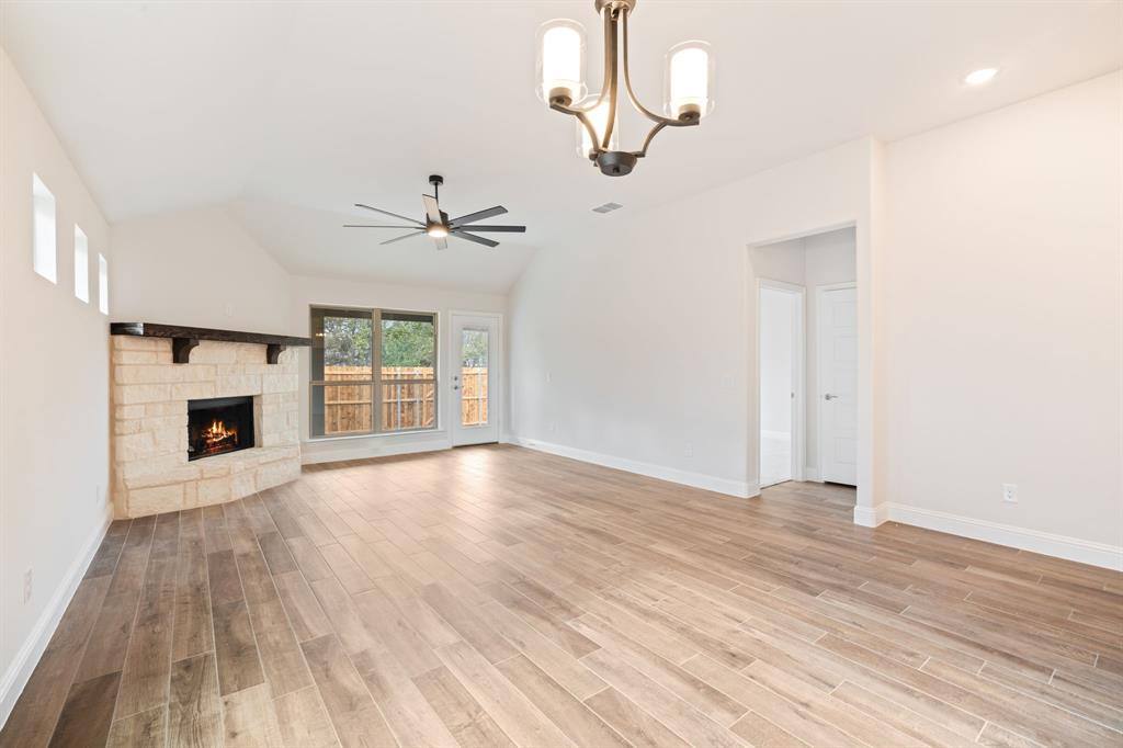 Apartment for rent at 618 Kyle Dr #618, Tioga, TX 76271