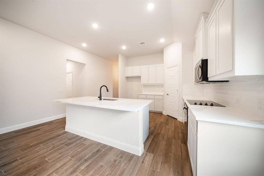 Apartment for rent at 618 Kyle Dr #618, Tioga, TX 76271