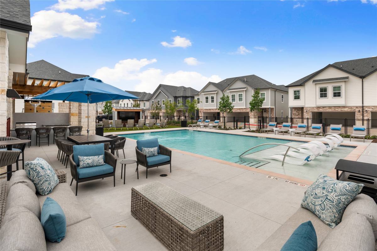 Apartment for rent at 28328-311 Birnham Woods Dr, Spring, TX 77386