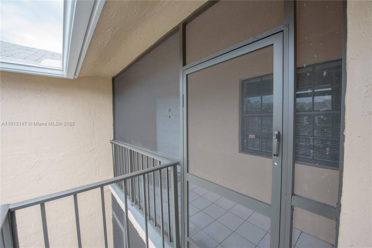 Apartment for rent at 820 N Franklin Ave #820820A, Homestead, FL 33034