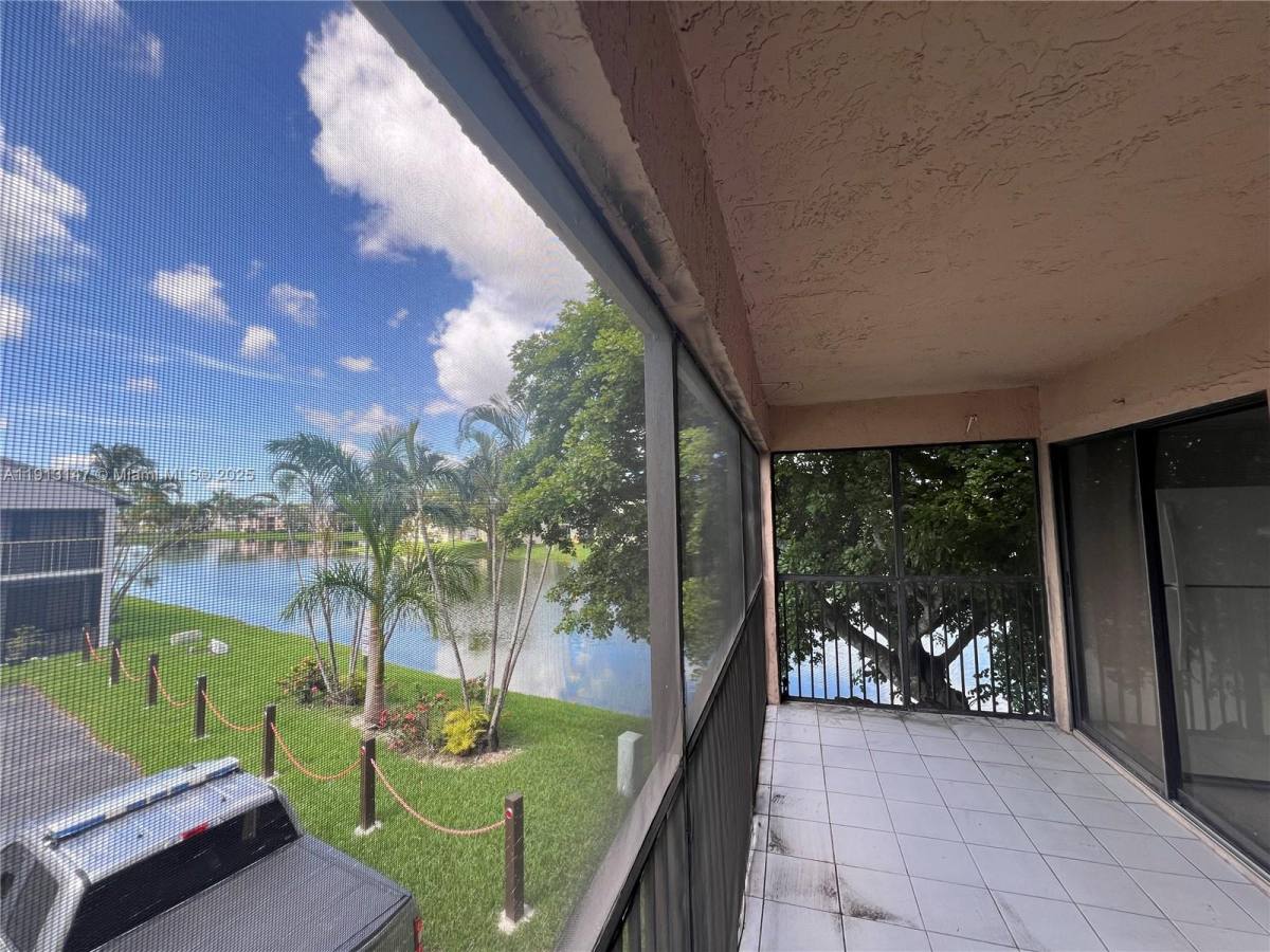 Apartment for rent at 820 N Franklin Ave #820820A, Homestead, FL 33034