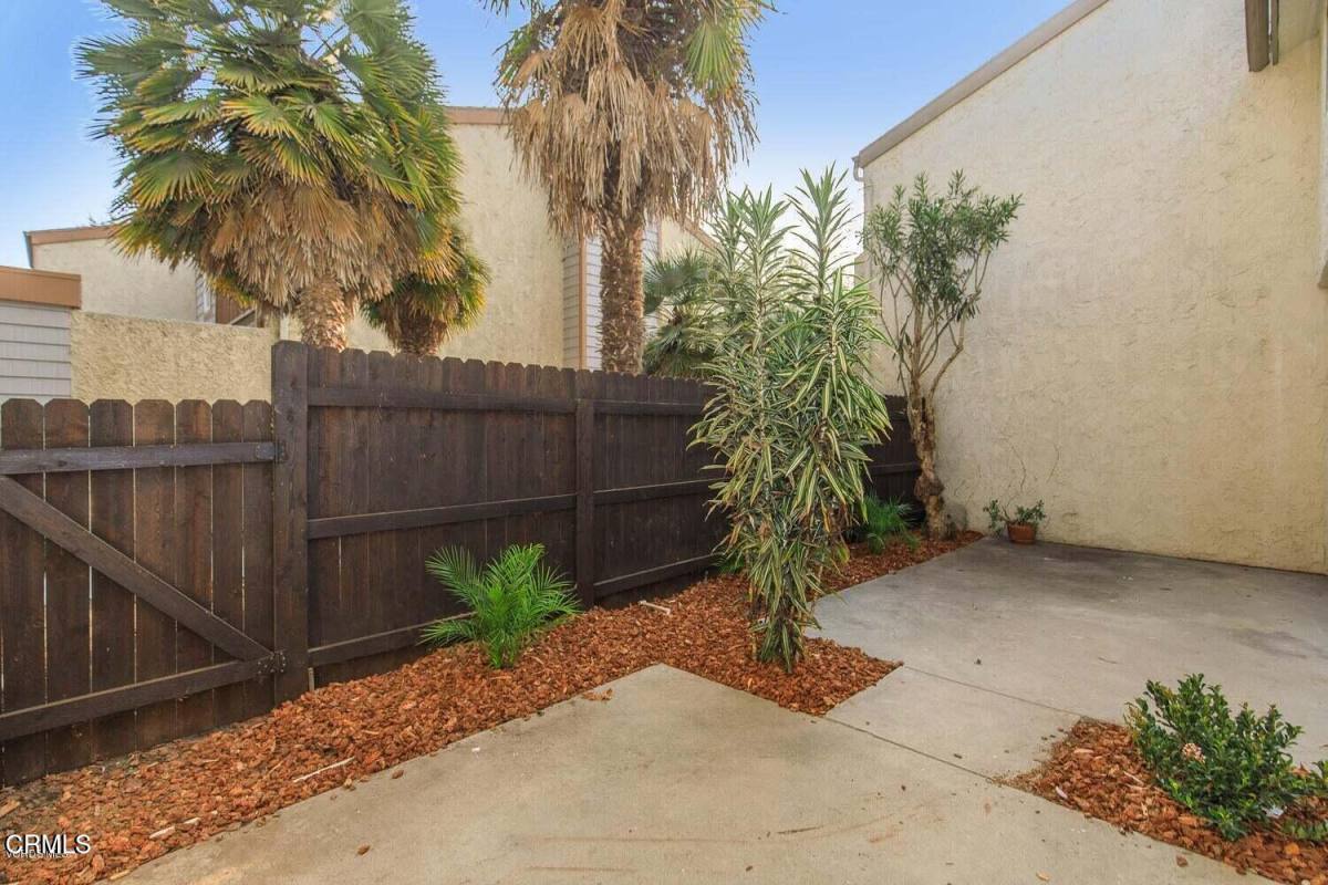 Townhouse for rent at 784 Seawind Way #784, Port Hueneme, CA 93041