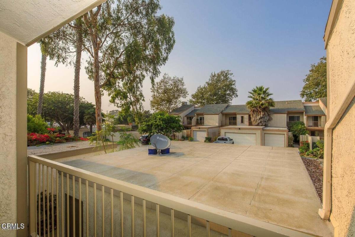 Townhouse for rent at 784 Seawind Way #784, Port Hueneme, CA 93041