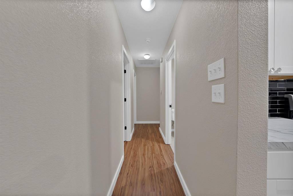Apartment for rent at 824 E Prairie View Rd #824, Crowley, TX 76036