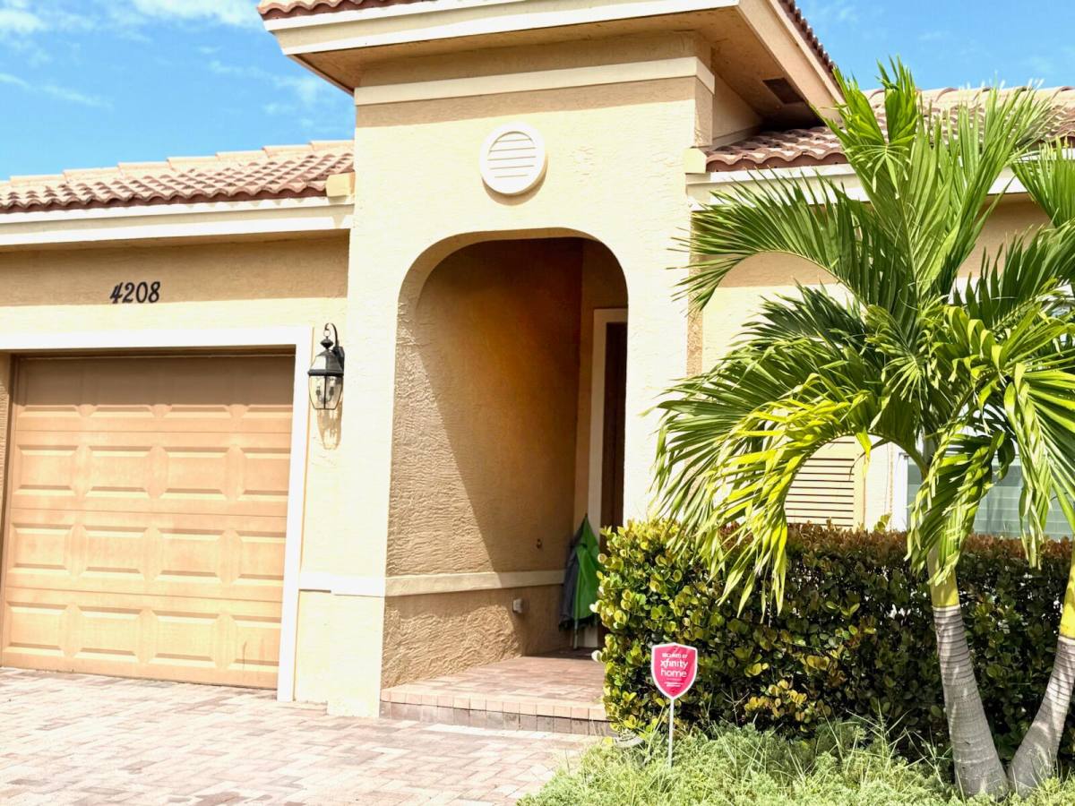 Apartment for rent at 4208 Troon Place, Fort Pierce, FL 34947