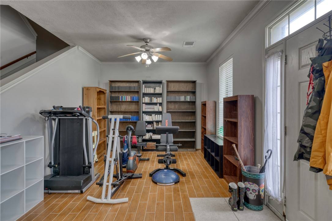 Condo for rent at 136 Forest Dr #136, College Station, TX 77840