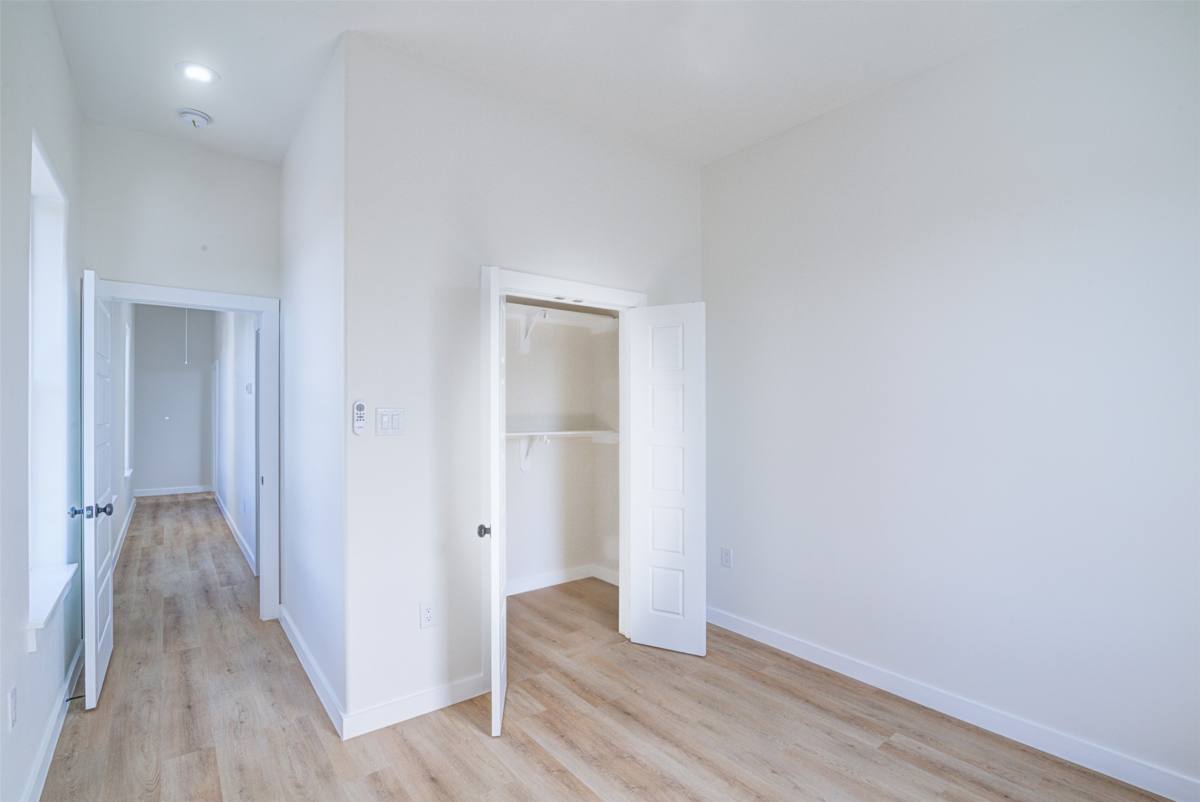Apartment for rent at 4025 Ave M, Galveston, TX 77550