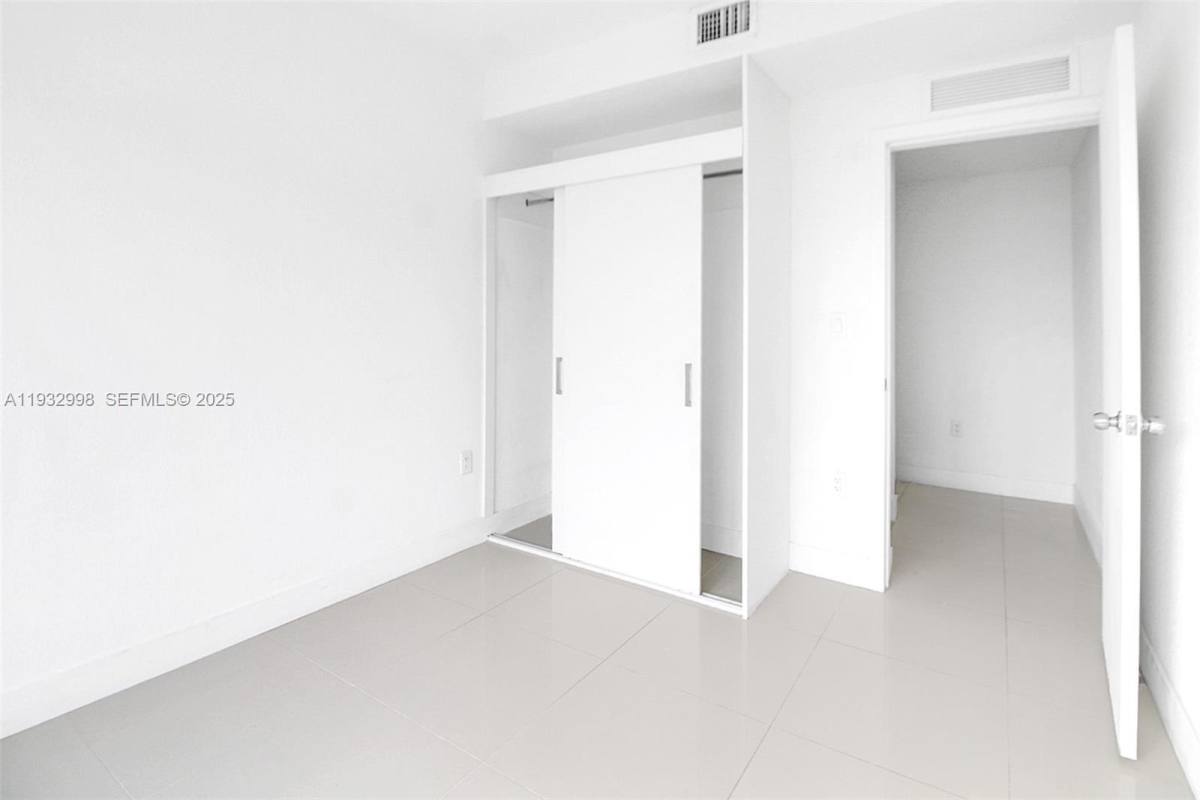 14482 SW 259th St, Homestead, FL 33032 - Townhouse For Rent - Image 10