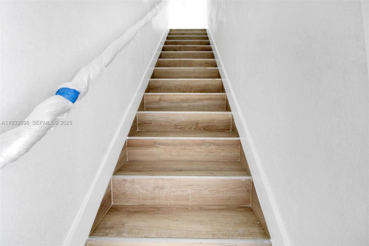 14482 SW 259th St, Homestead, FL 33032 - Townhouse For Rent - Image 8