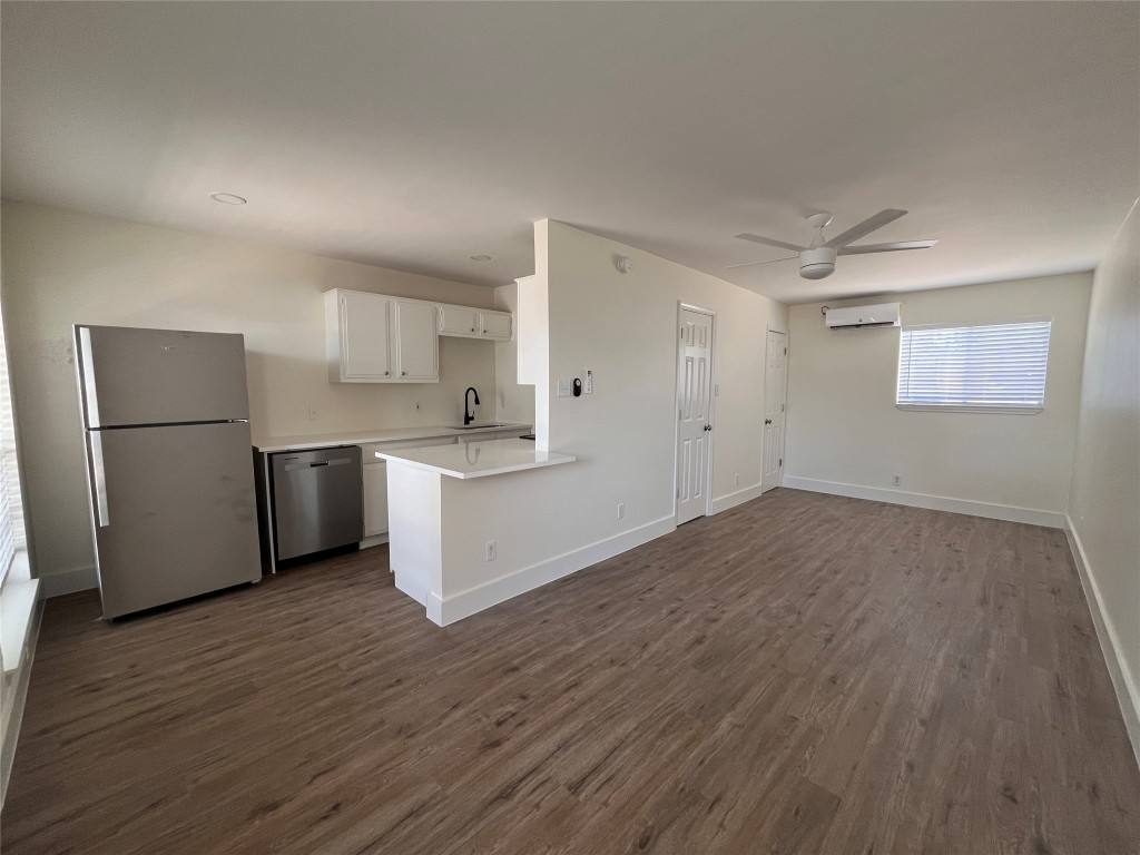 Apartment for rent at 4712 Depew Ave #106, Austin, TX 78751