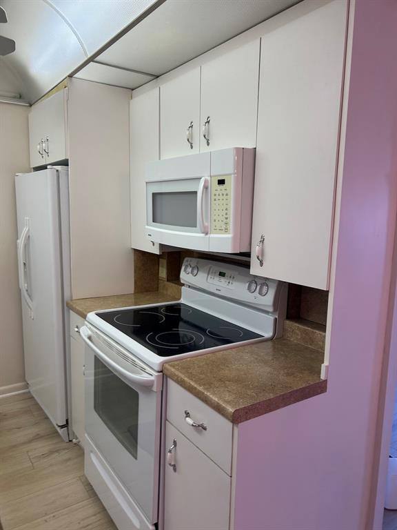 Condo for rent at 4087 Cornwall E, Boca Raton, FL 33434